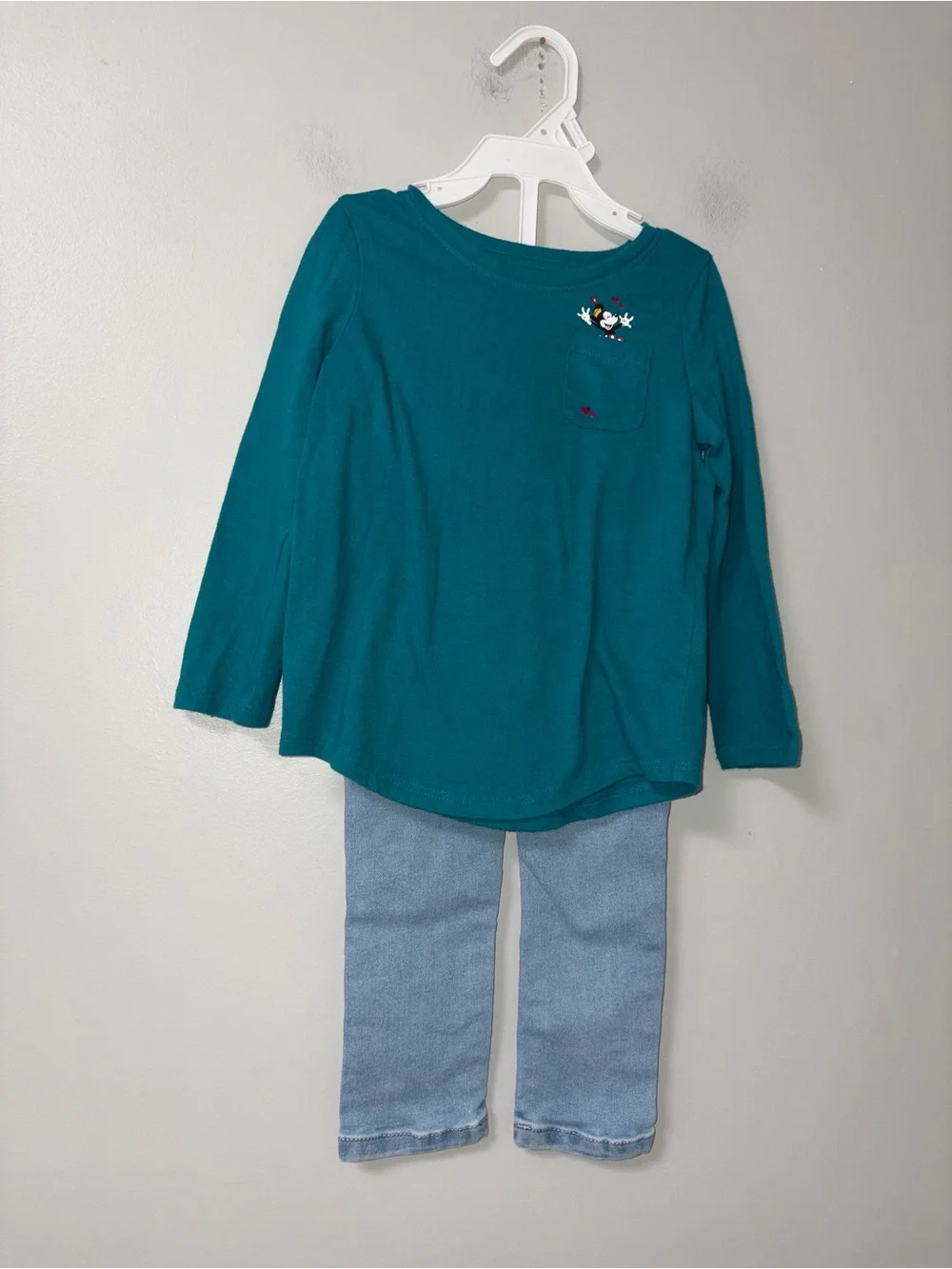 Jumping Beans Teal Minnie Mouse Long Sleeve Tee & Embroidered Minnie Jeans 2T